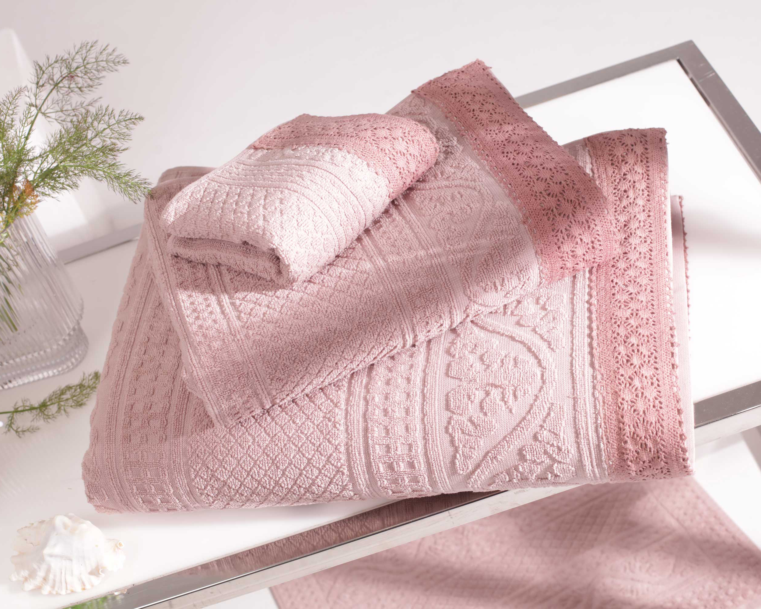 pila toallas rosa